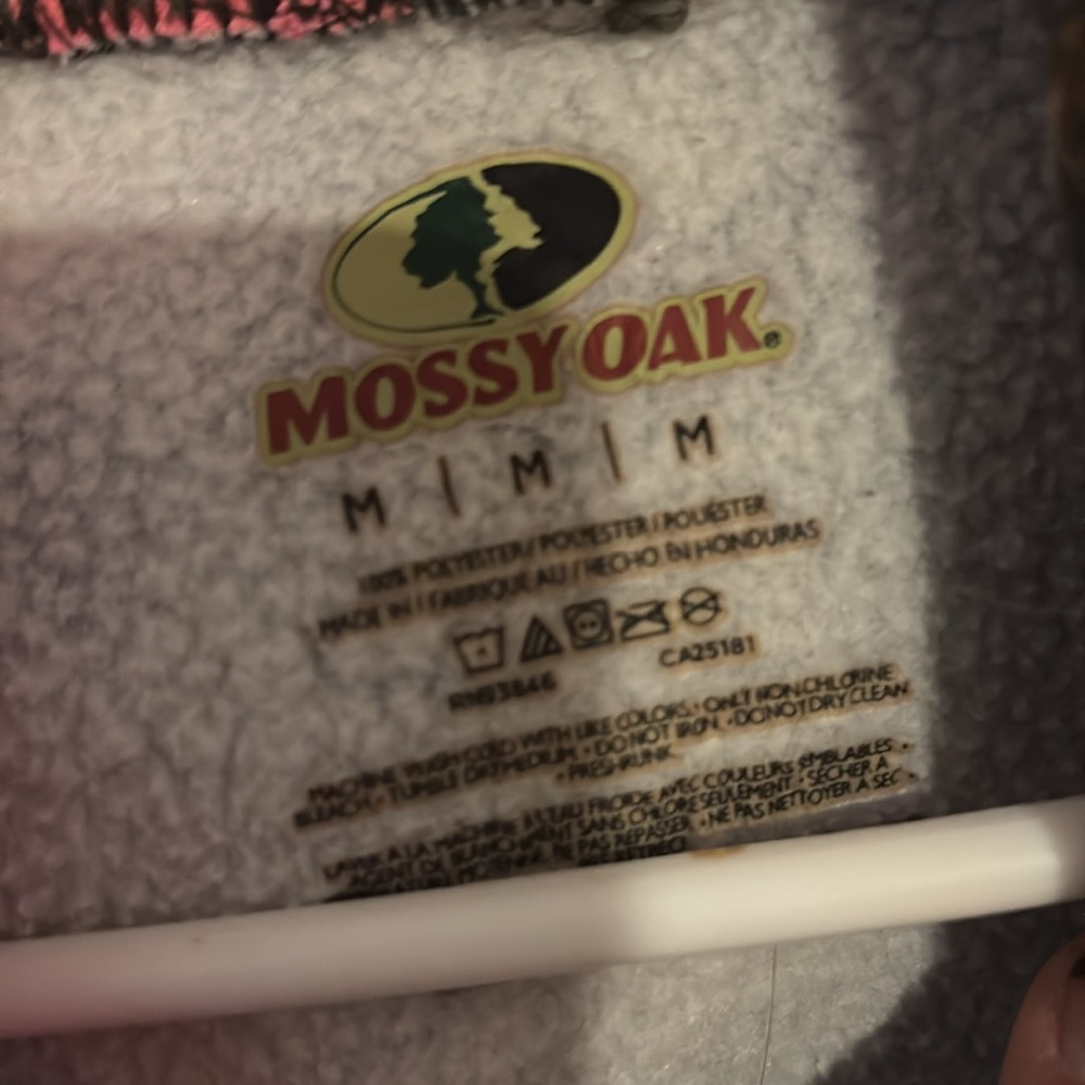 Mossy oak pullover - Picture 3 of 3
